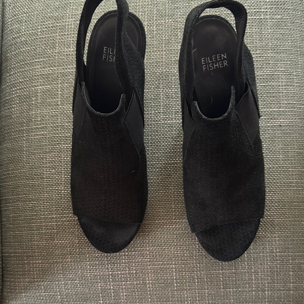 Eileen Fisher Black Minimalist Sandals with Slingback